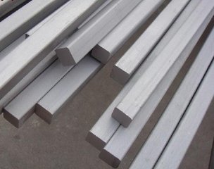 304不銹鋼方鋼 特性、價(jià)格與采購(gòu)指南